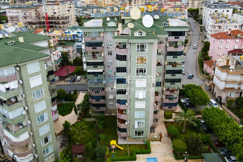 Квартира 3+1 меблированная с отдельной кухней и застеклённым балконом в современной резиденции, центр Алании  3 