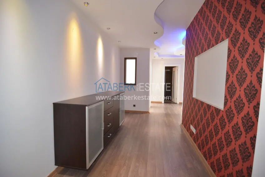 Приобрести Пентхаус-дуплекс 5+2 частично меблированный с видом на море и горы, подходит под гражданство – центр Алании 14