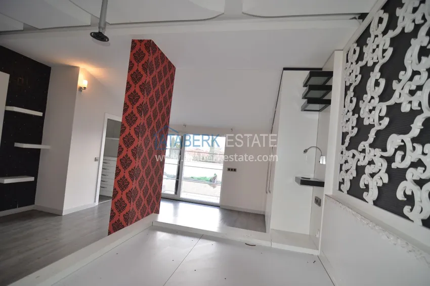 Приобрести Пентхаус-дуплекс 5+2 частично меблированный с видом на море и горы, подходит под гражданство – центр Алании 17