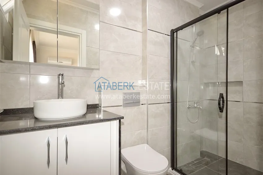 Приобрести Квартира 2+1 после ремонта с новой мебелью и видом на море - центр Алании, 1 береговая, пляжа Клеопатра 17 