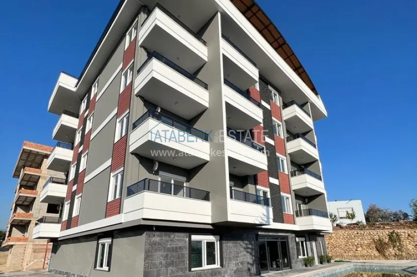 Квартиры 1+1, 4+1 в новом инвестиционно-привлекательном жилом комплексе в Алании, район Паяллар 2