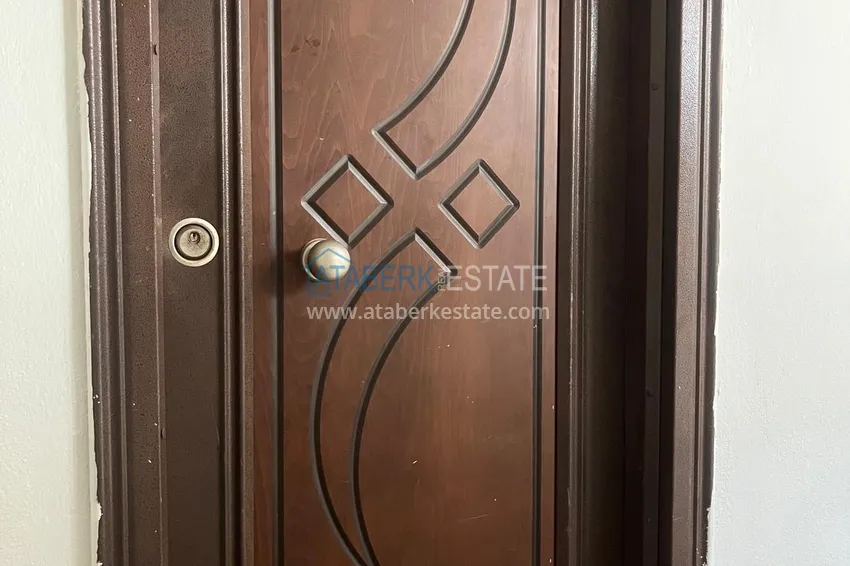 Приобрести Двухкомнатная меблированная квартира с отдельной кухней в центре Алании 1 