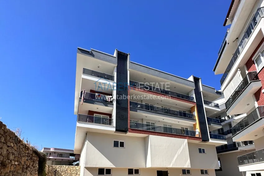 Четырехкомнатный дуплекс с прекрасным видом на море в районе Паяллар, Алания 1