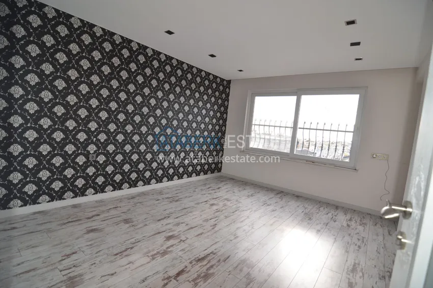 Приобрести Пентхаус-дуплекс 5+2 частично меблированный с видом на море и горы, подходит под гражданство – центр Алании 23