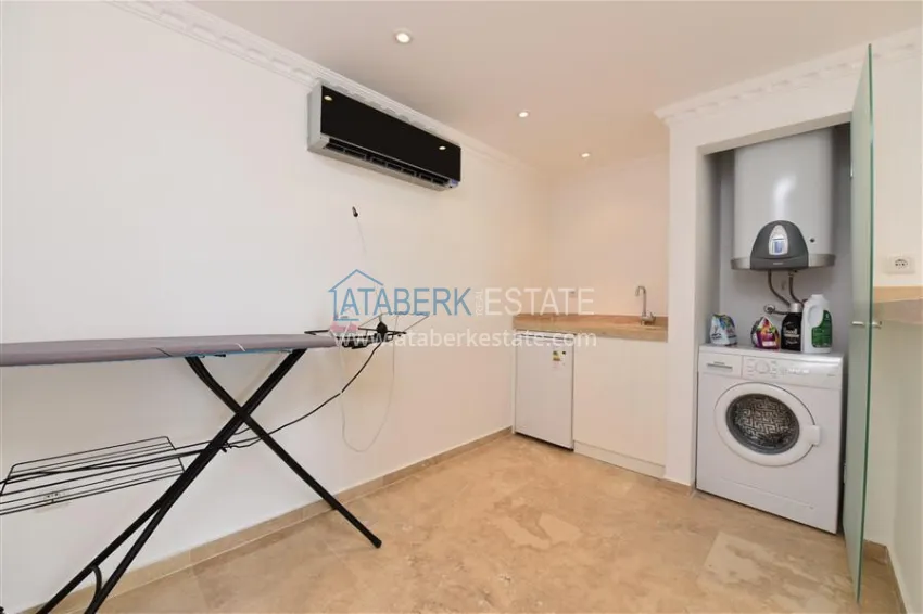 Приобрести Трехэтажная вилла в районе Конаклы с мебелью, частным бассейном и видовыми характеристиками 27 