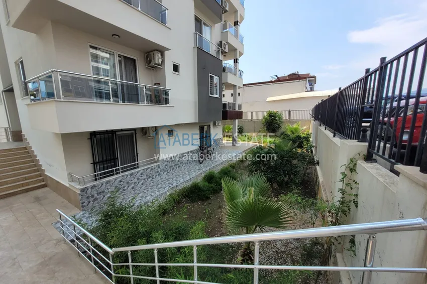 Садовый дуплекс с мебелью в районе Кестель, Алания в 100 метрах от моря 1 