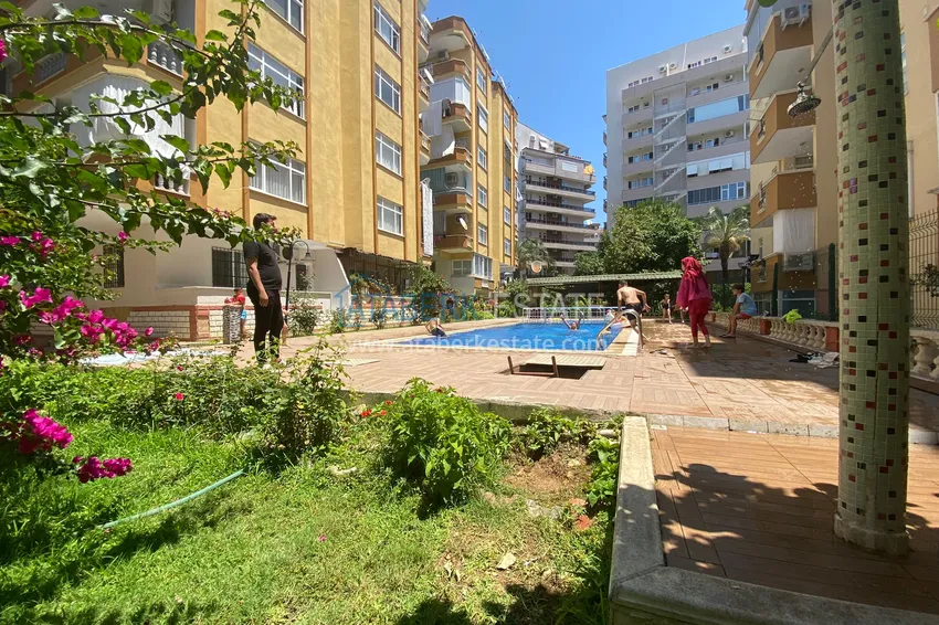 Квартира 3+1 в шаговой доступности от моря – 250 метров, Алания район Оба 3 