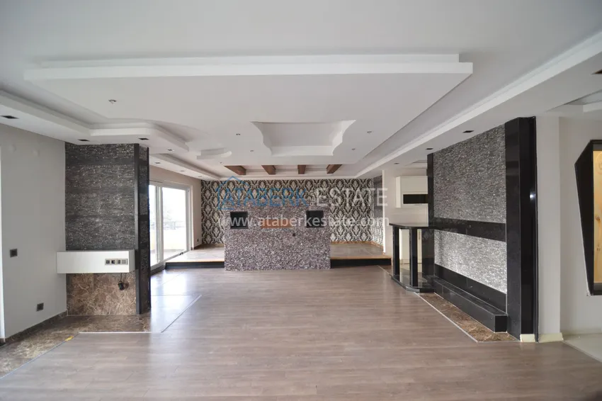 Приобрести Пентхаус-дуплекс 5+2 частично меблированный с видом на море и горы, подходит под гражданство – центр Алании 3