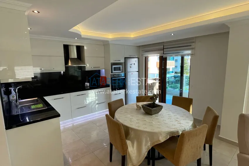 Приобрести Квартира 4+1 с мебелью и видом на горы в комплексе с богатой инфраструктурой, район Оба – Алания 4 