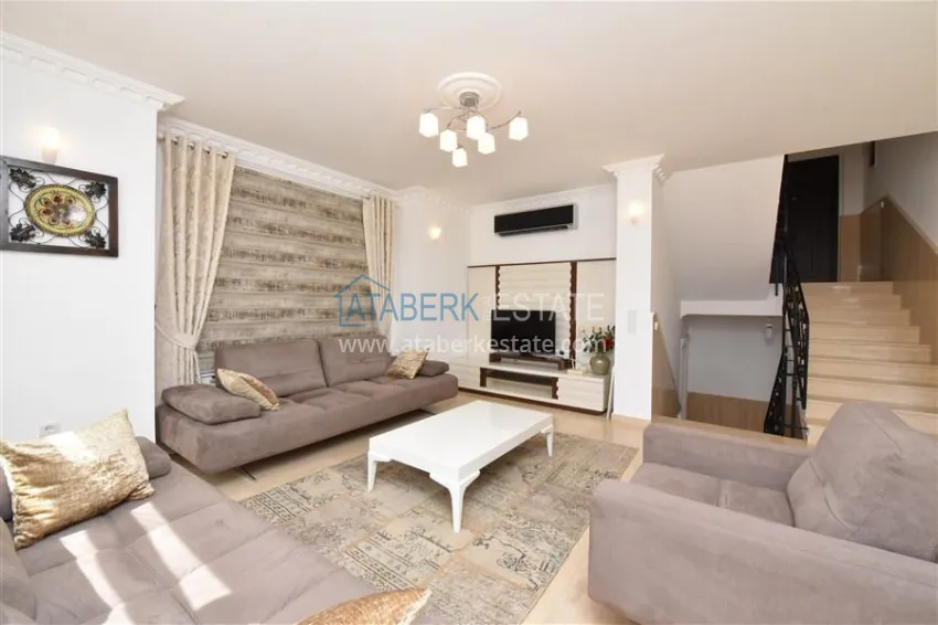 Приобрести Трехэтажная вилла в районе Конаклы с мебелью, частным бассейном и видовыми характеристиками 4 