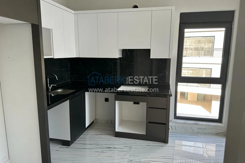 Приобрести Двухкомнатная квартира в Алании в новом современном комплексе - район Оба 4 