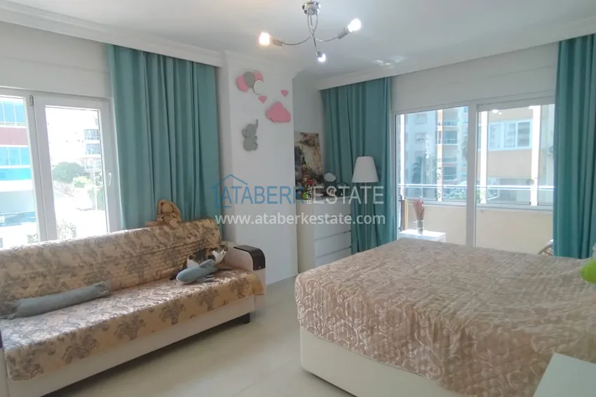 Приобрести Квартира 2+1 с мебелью и большим застеклённым балконом, район Махмутлар – Алания 5