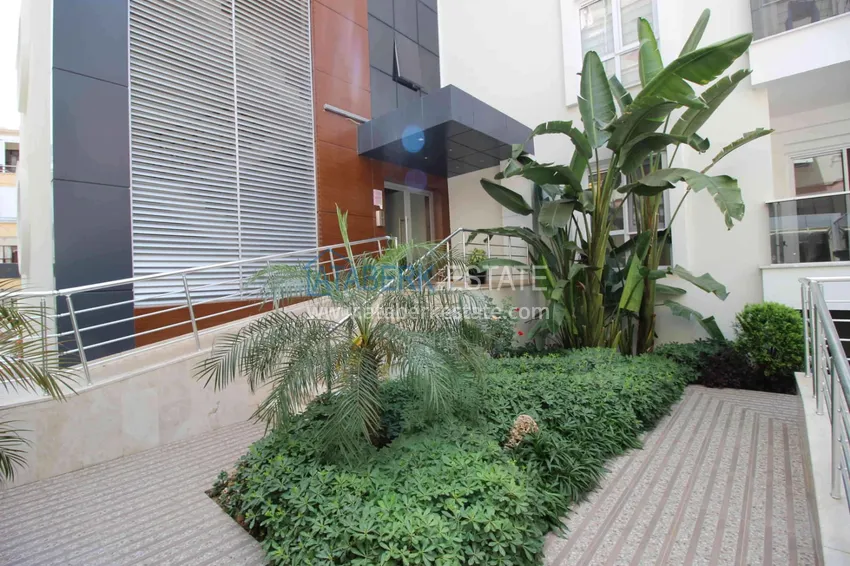 Квартира 1+1 меблированная в центре Алании – район пляжа Клеопатра 12 