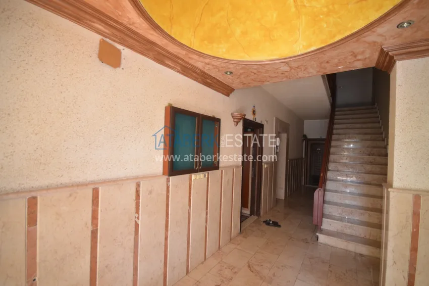 Трехкомнатная меблированная квартира в центре Алании в комплексе городского типа 6 