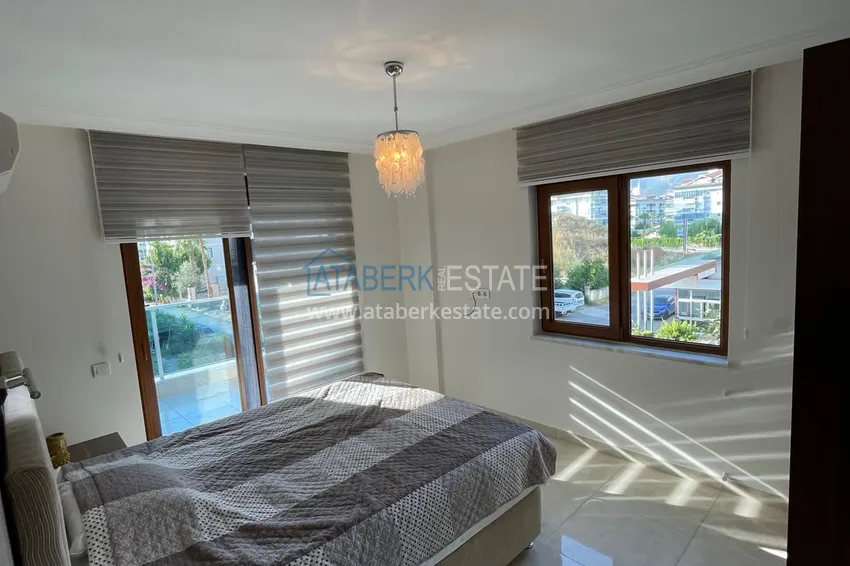 Приобрести Квартира 4+1 с мебелью и видом на горы в комплексе с богатой инфраструктурой, район Оба – Алания 8 