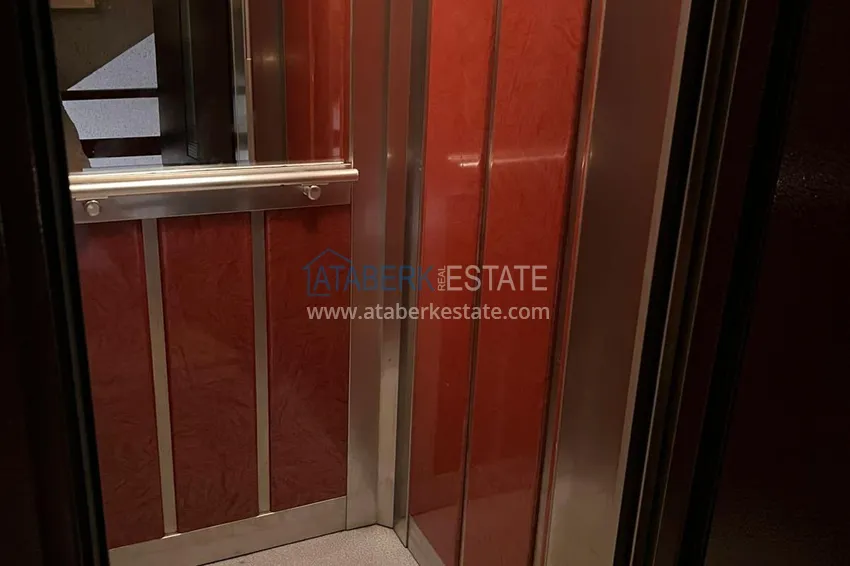 Трехкомнатная квартира с мебелью в центре Алании в комплексе городского типа. Подходит для ВНЖ 8 