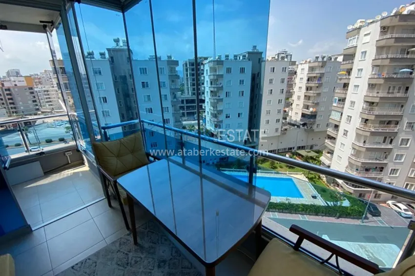 Приобрести Квартира 2+1 с застекленным балконом в историческом районе Соли – Мерсин 15 