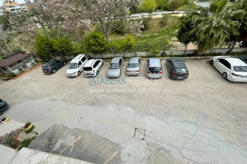 Просторные четырёхкомнатные апартаменты с отдельной кухней в районе Чифтликкей – Мерсин 2 