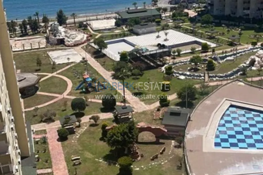 Квартира 2+1 на первой береговой линии с видом на море и горы Томюк – Мерсин 2 