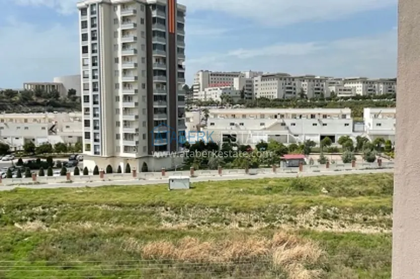 Приобрести Квартира 2+1 в жилом комплексе городского типа район Чифтликкей – Мерсин 15 