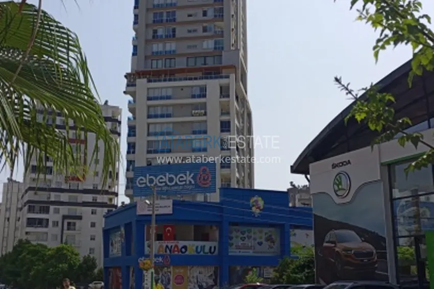 Квартира 2+1 с застекленным балконом в историческом районе Соли – Мерсин 2 