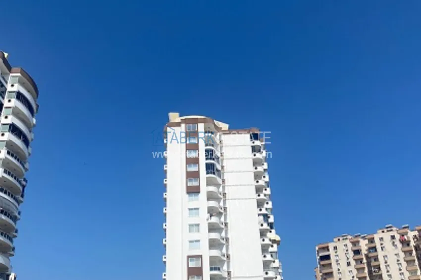 Квартира 1+1 с видом на море в комплексе с отельной инфраструктурой район Чешмели – Мерсин 2 