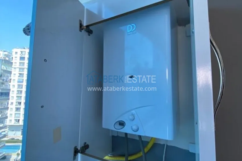 Приобрести Квартира 2+1 с застекленным балконом в историческом районе Соли – Мерсин 19 