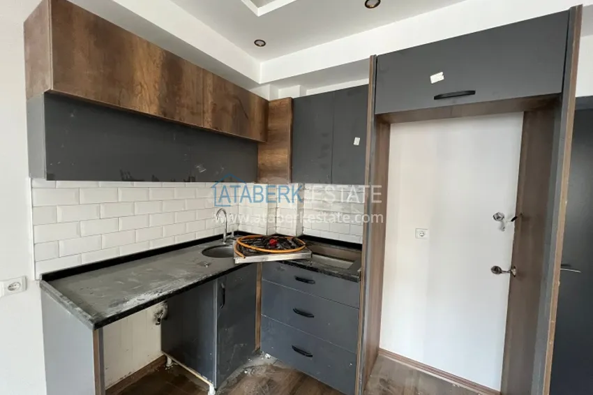 Приобрести Квартира 1+1 с чистовой отделкой в 250 метрах от моря Томюк – Мерсин 2 