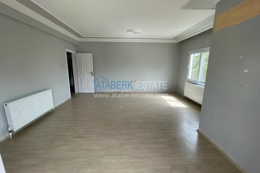 Просторные четырёхкомнатные апартаменты с отдельной кухней в районе Чифтликкей – Мерсин 1 