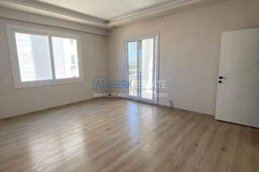 Приобрести Квартира 2+1 с чистовой отделкой в популярном районе Арпачбахшиш – Мерсин 1 