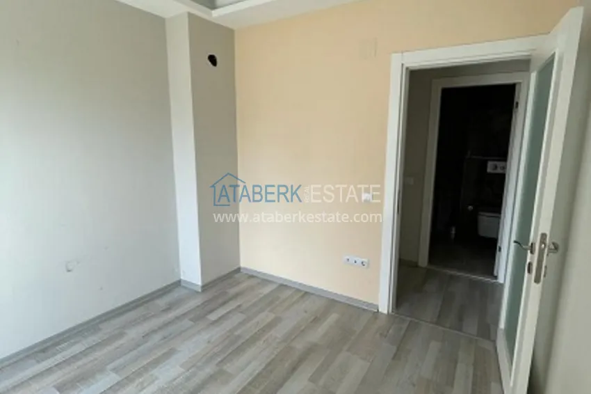 Приобрести Квартира 2+1 в жилом комплексе городского типа район Чифтликкей – Мерсин 7 