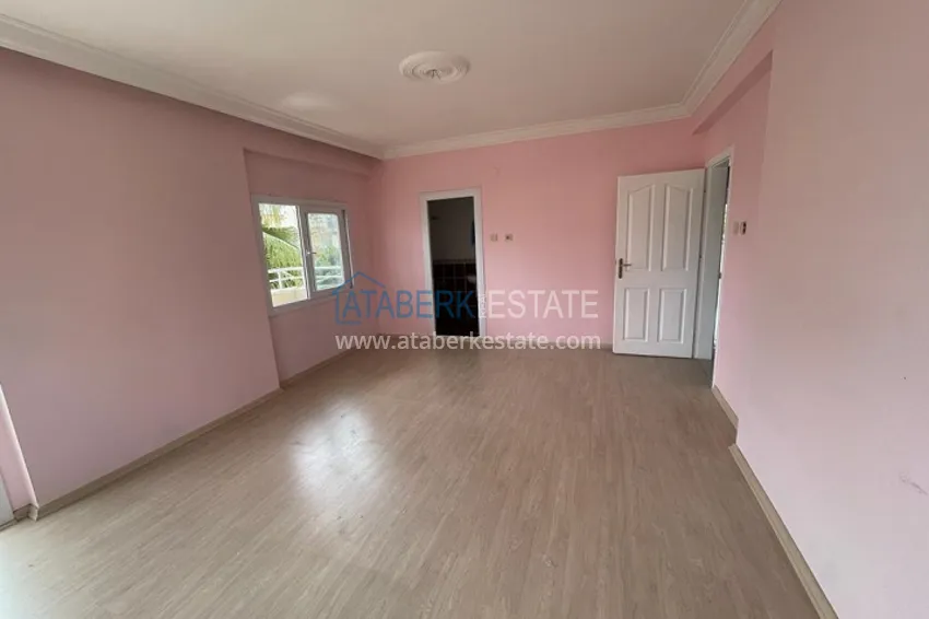 Приобрести Просторные четырёхкомнатные апартаменты с отдельной кухней в районе Чифтликкей – Мерсин 11 