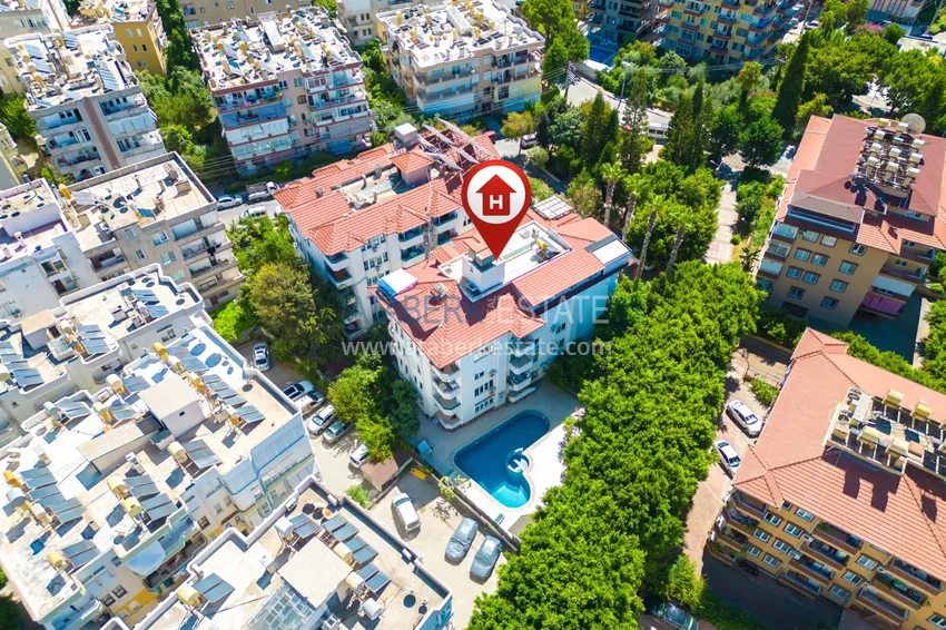 Квартира 1+1 меблированная всего в 300 метрах от Средиземного моря, центр Аланьи   3 