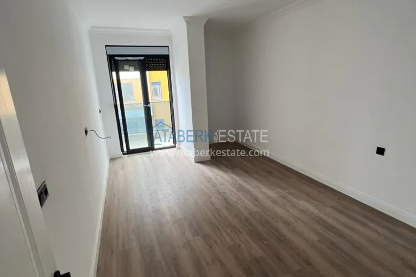 Приобрести Линейная квартира 3+1 с чистовой отделкой и видом на море в Газипаше, район Пазарджи  6 