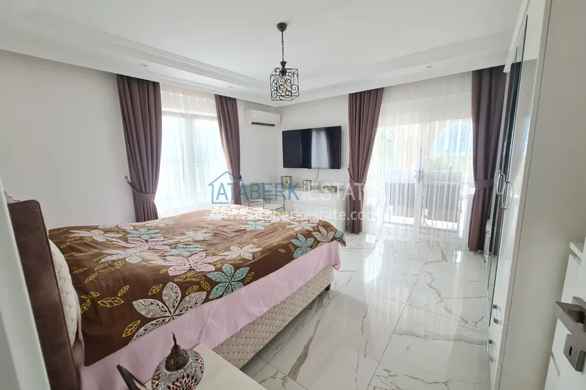 Приобрести Двухэтажная вилла с потрясающим видом на море в районе Каргыджак, Алания. Подходит для гражданства 12 