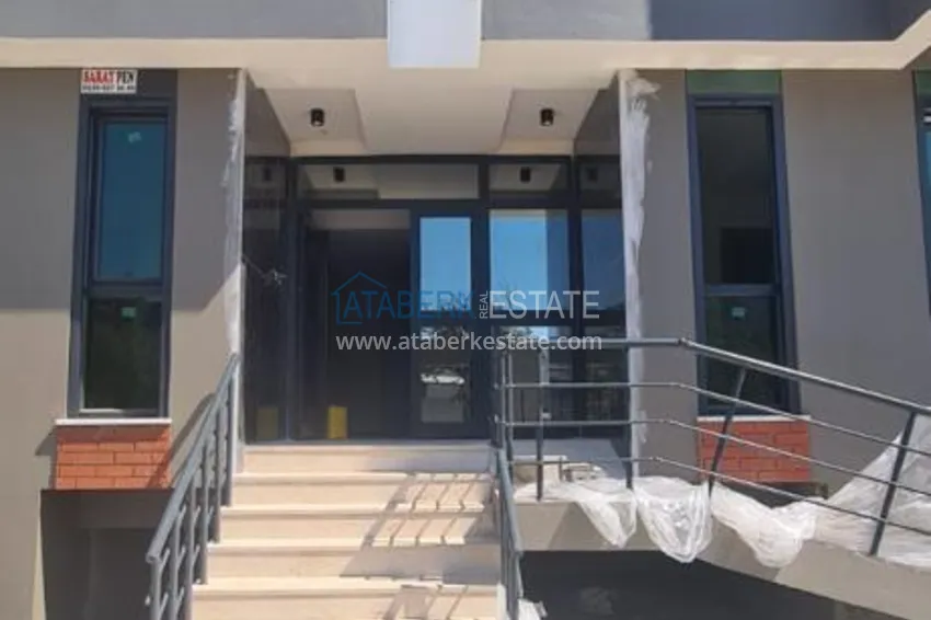 Продаётся двухкомнатная квартира с чистовой отделкой в Газипаше, район Пазарджи 11 