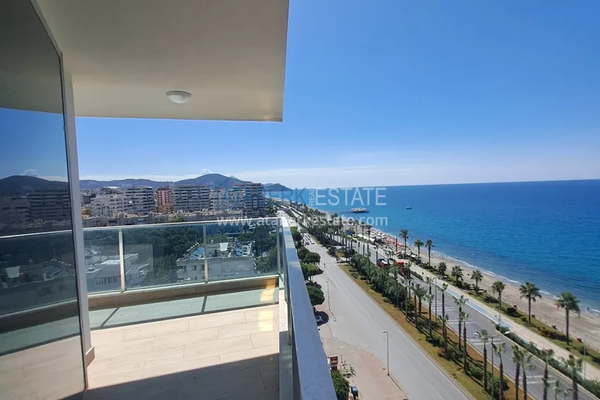 Приобрести Квартира 1+1 с открытым видом на море и горы в комплексе на первой береговой, район Махмутлар – Алания 12