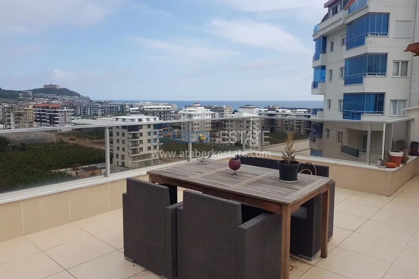 Приобрести Пентхаус-дуплекс 4+1 частично меблированный с видом на море и горы, район Махмутлар – Алания 14 