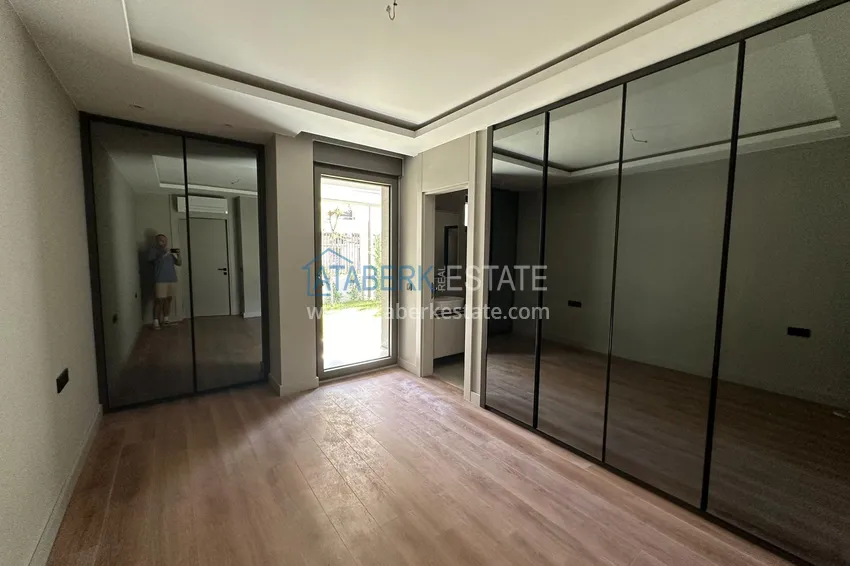 Приобрести Квартира 3+1 с выходом в сад и качественной чистовой отделкой в современном новом ЖК – Анталия, Унджалы 16 