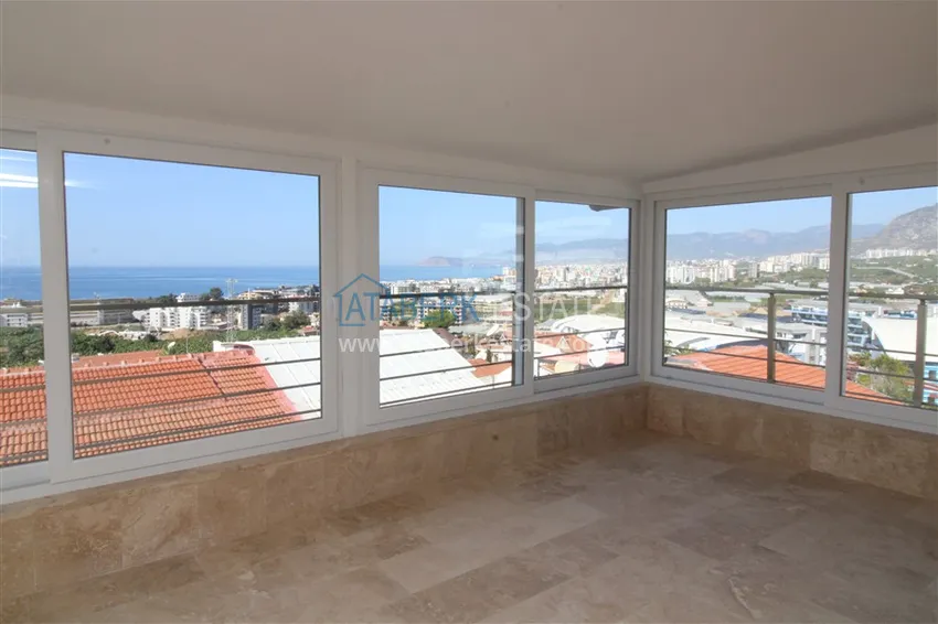 Приобрести Вилла 3+1 после ремонта с видом на море и крепость, район Каргыджак – Алания  21 