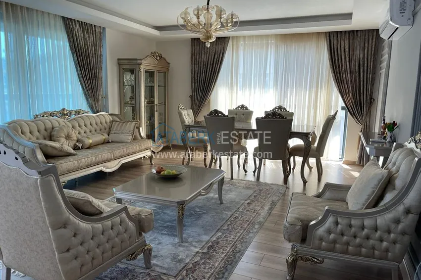 Приобрести Дуплекс 3+1 меблированный с видом на море и горы в новом комплексе, район Махмутлар – Алания 1 