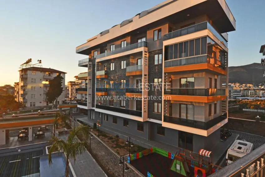 Линейная квартира 3+1 с отдельной кухней в комплексе сегмента комфорт – Алания, район Оба 1 