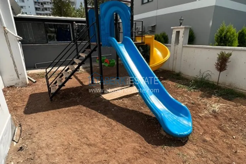 Квартира 2+1 в 150 м от моря в Арпачбахшише в Мерсине 3 