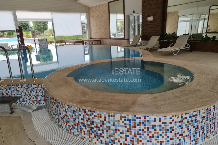 Квартира 2+1 с видом на горы и крепость в комплексе комфорт-класса с собственным пляжем, район Демирташ – Алания 26 