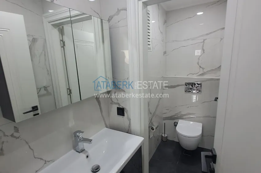 Приобрести Видовой двухэтажный пентхаус в центре Алании в 700 метрах от пляжа Клеопатра 27 