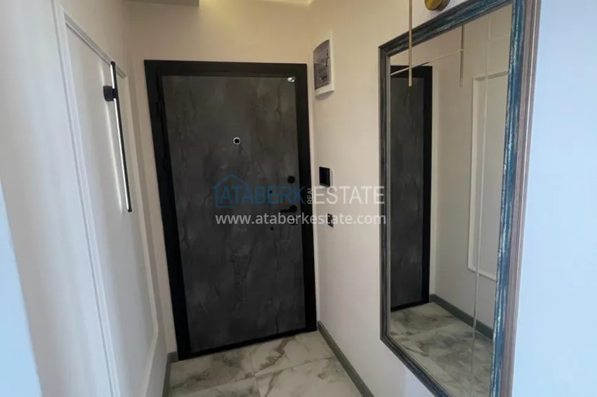 Приобрести Квартиры от собственника с дизайнерской чистовой отделкой в новостройке - центр Алании, район пляжа Клеопатра 2 