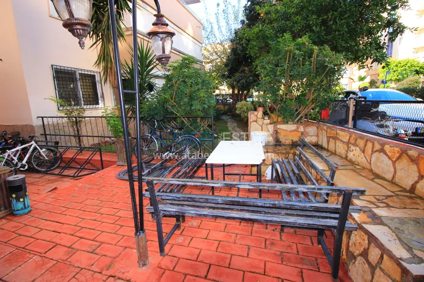 Квартира 2+1 с мебелью и застеклённым балконом в 300 метрах от моря – Алания, район Оба 3 