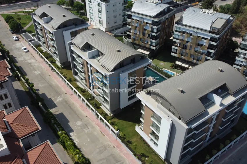 Квартира 3+1 с выходом в сад и качественной чистовой отделкой в современном новом ЖК – Анталия, Унджалы 3 