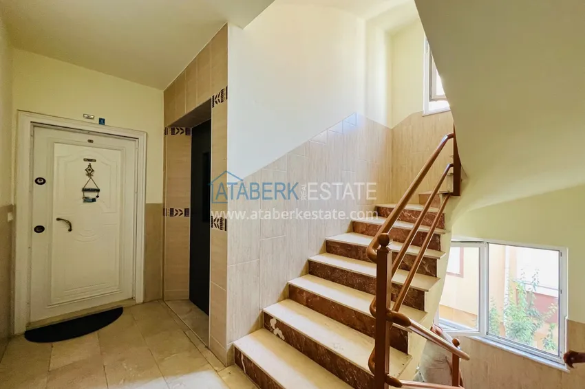 Квартира 2+1 с мебелью и застеклённым балконом в комплексе с инфраструктурой - центр Алании 3 