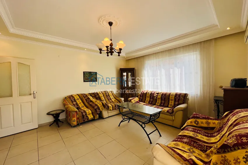 Приобрести Квартира 2+1 с мебелью и застеклённым балконом в комплексе с инфраструктурой - центр Алании 3 